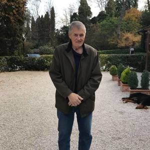 Meet your Posher, John